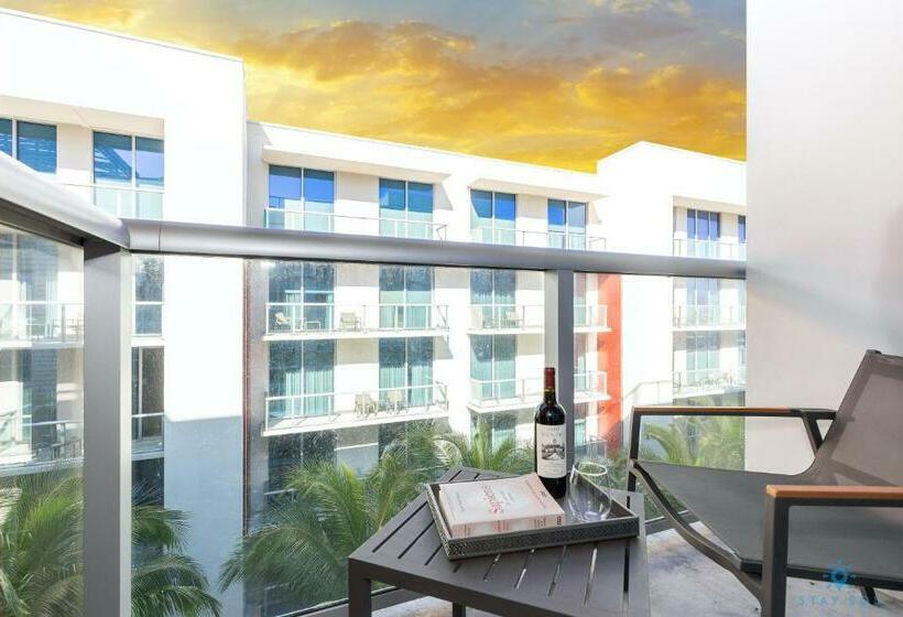 خانه 1 خوابه, Worth Traveling Rooftop Pool   Hollywood Beach   Gym