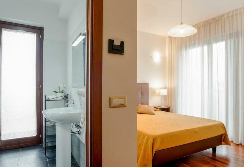 Номер Стандарт, Sigis Hotel Fiumicino