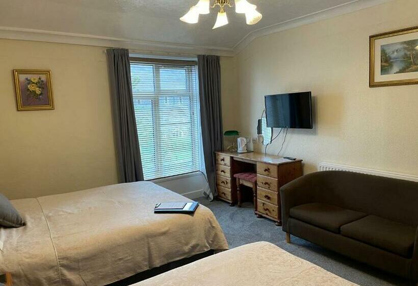 اتاق استاندارد با چشم‌انداز باغ, Bron Menai Guest House