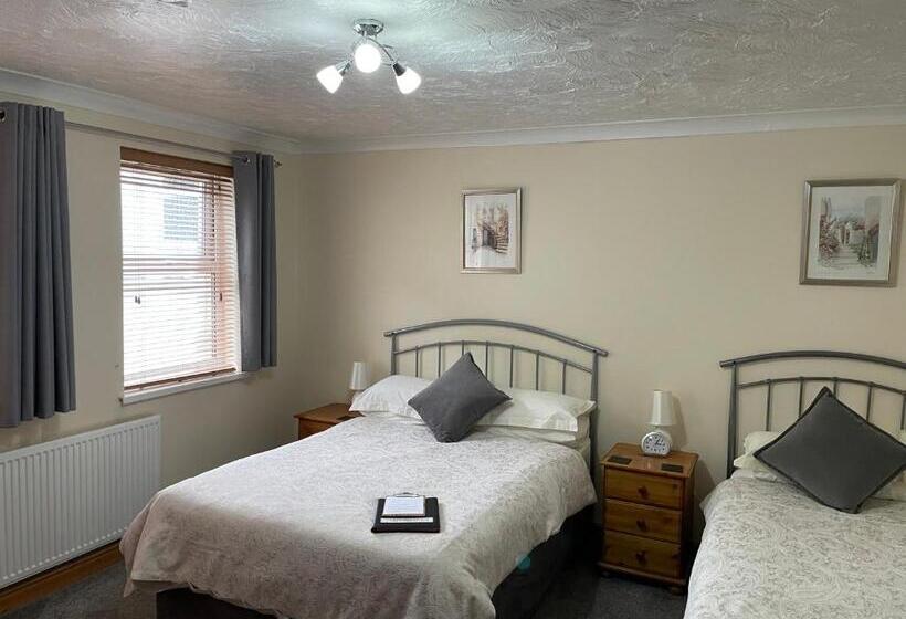 اتاق استاندارد, Bron Menai Guest House