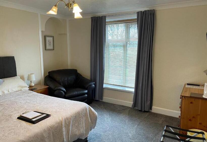 اتاق استاندارد با چشم‌انداز باغ, Bron Menai Guest House