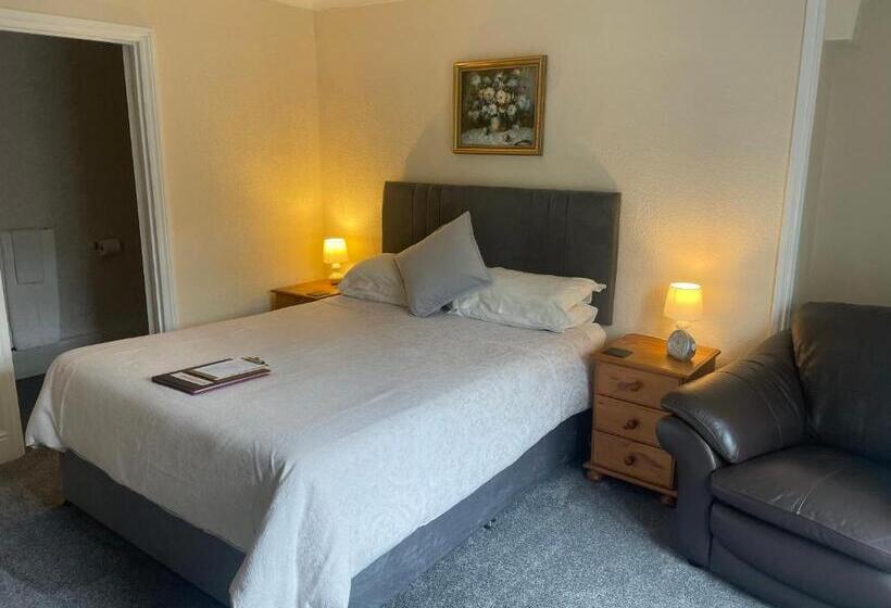 اتاق استاندارد با چشم‌انداز باغ, Bron Menai Guest House