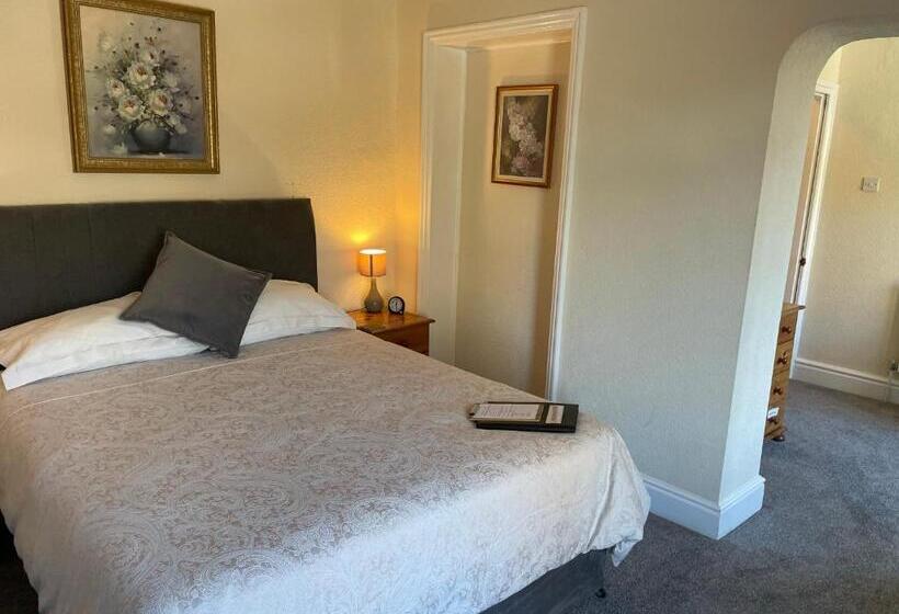 اتاق استاندارد با چشم‌انداز باغ, Bron Menai Guest House