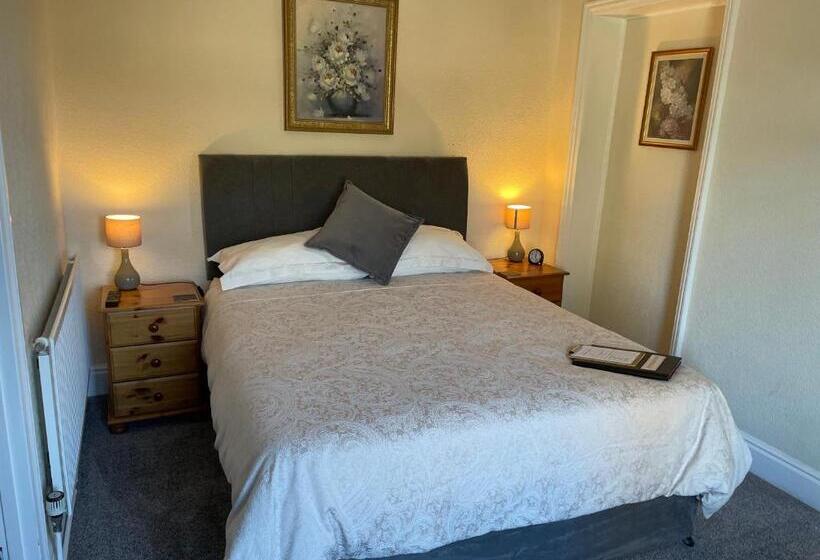 اتاق استاندارد با چشم‌انداز باغ, Bron Menai Guest House