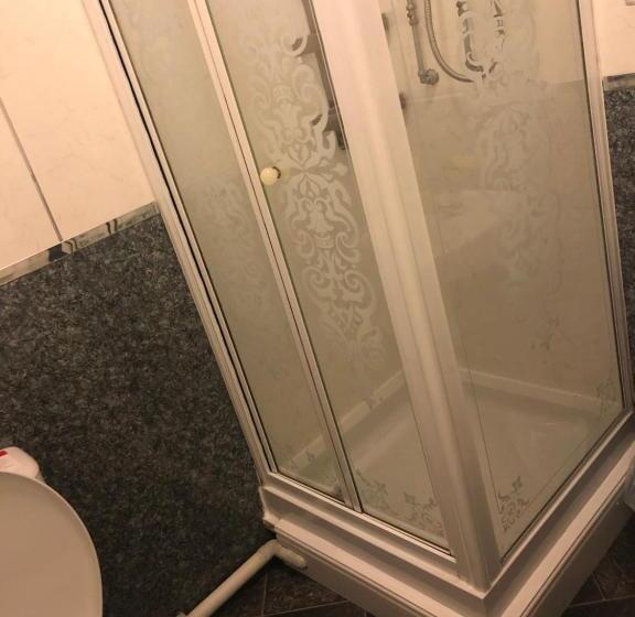 اتاق استاندارد, Bron Menai Guest House