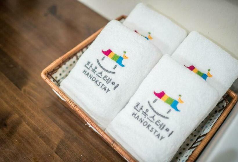 4인용 스탠다드 룸, Hanok Story Guesthouse