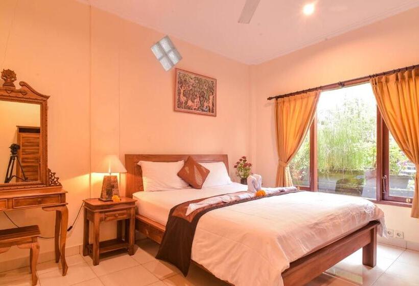 발코니 디럭스 룸, Kamar Suci House