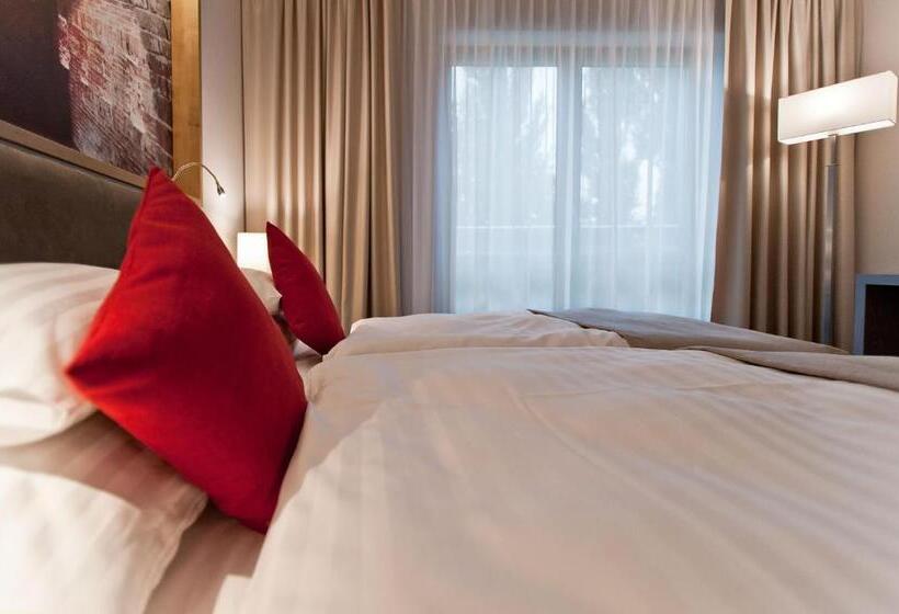 Quarto Comfort, Forza