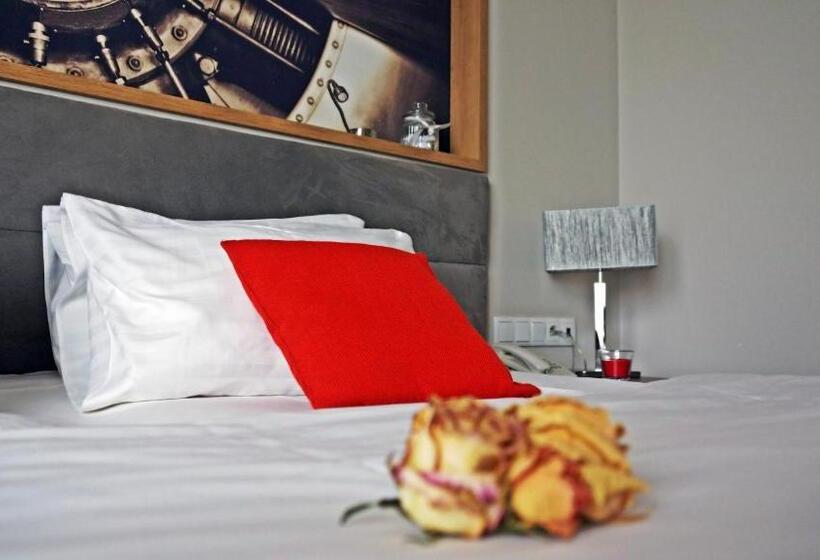 Quarto Comfort, Forza