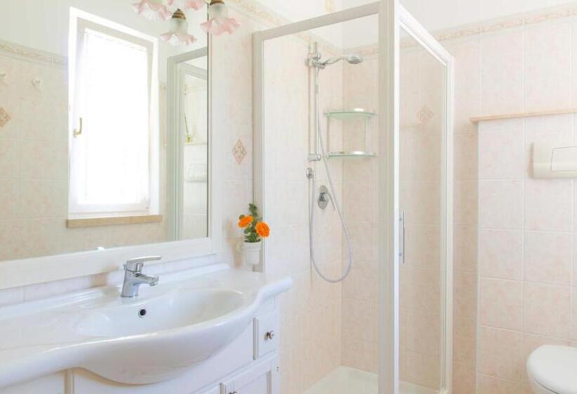 Апартаменты 2 Спальни, Residence Terry