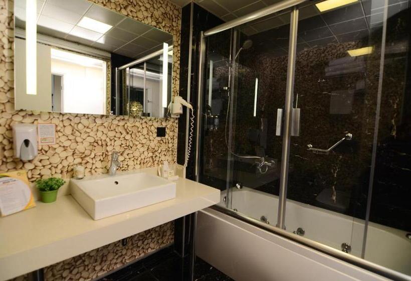سوییت, Tempo Suites Airport