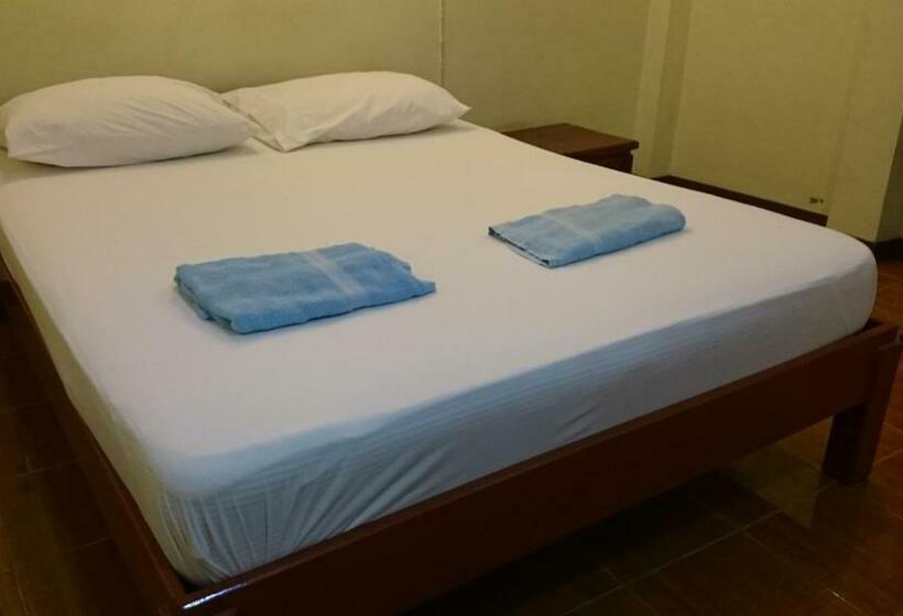 اتاق لوکس, Chantana House Ayutthaya
