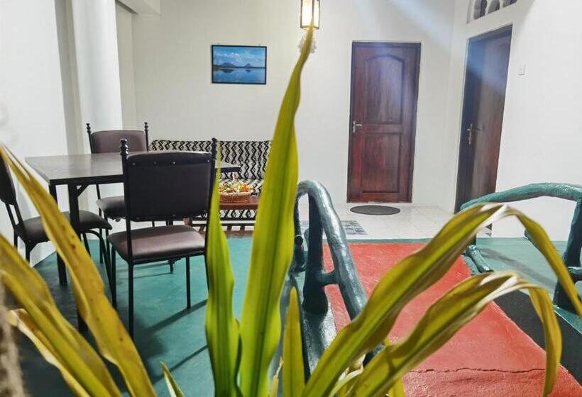 اتاق لوکس, City Paradise Dambulla