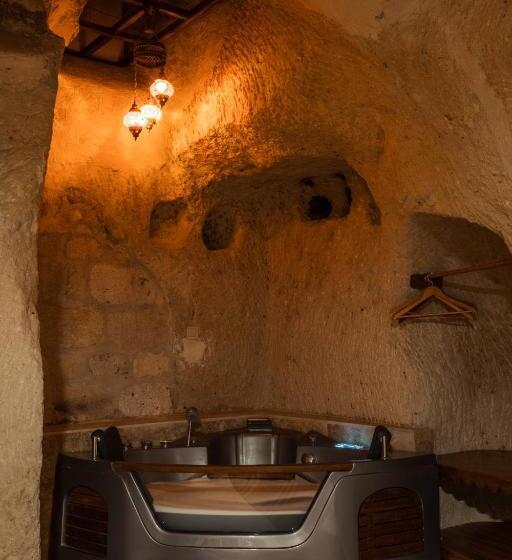 سوییت اجرایی, Mia Cappadocia Cave