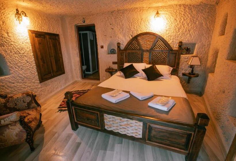 اتاق استاندارد با بالکن, Mia Cappadocia Cave