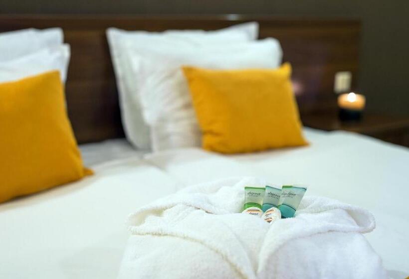 스탠다드 발코니 룸, Oak Residence Hotel & Relax