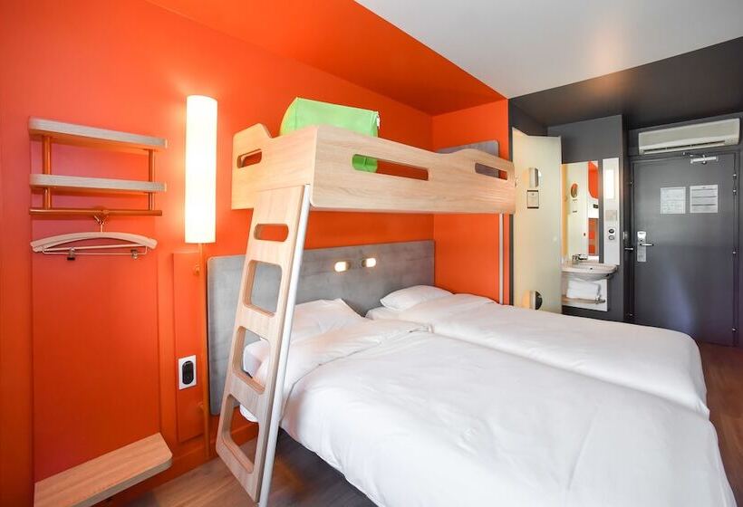 Номер Стандарт Трехместный, Ibis Budget Saintlo