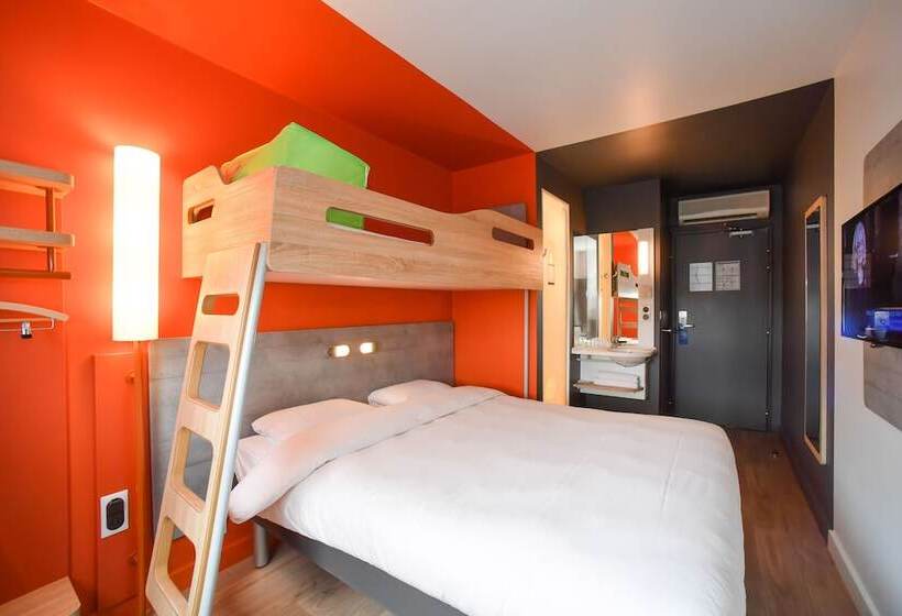 Номер Стандарт Трехместный, Ibis Budget Saintlo