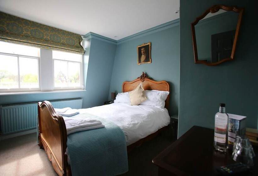 Номер Стандарт, The Tunbridge Wells