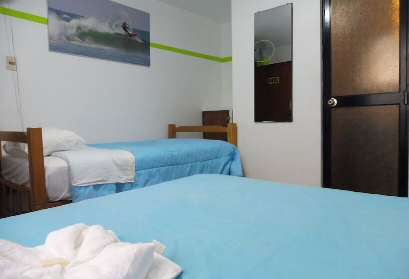 اتاق استاندارد سه نفره, Paypurix Hostel Lima Airport