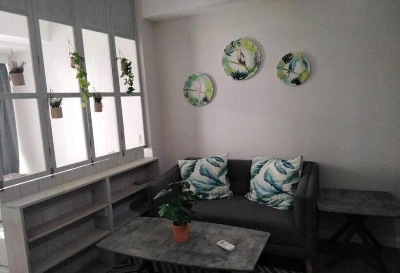 إستوديو قياسى, Abreeza Chills Place 1519