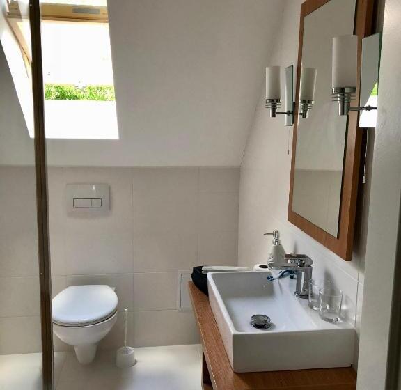 Номер Стандарт с Балконом, Hévíz Springs   Kehidakustány