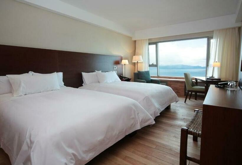 Номер Deluxe, Arakur Ushuaia Resort & Spa