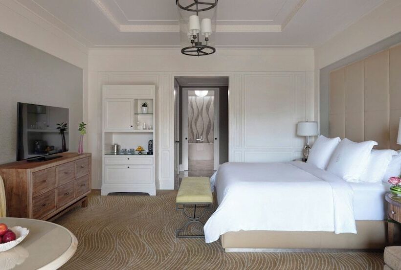 Номер Deluxe Вид на Город, Four Seasons Resort Dubai At Jumeirah Beach