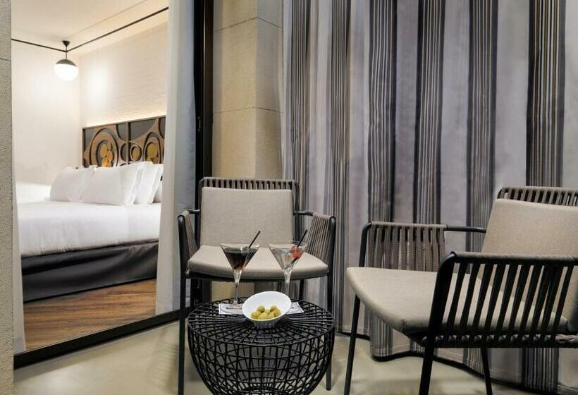 Habitación Superior con Terraza, H10 Metropolitan 4* Sup
