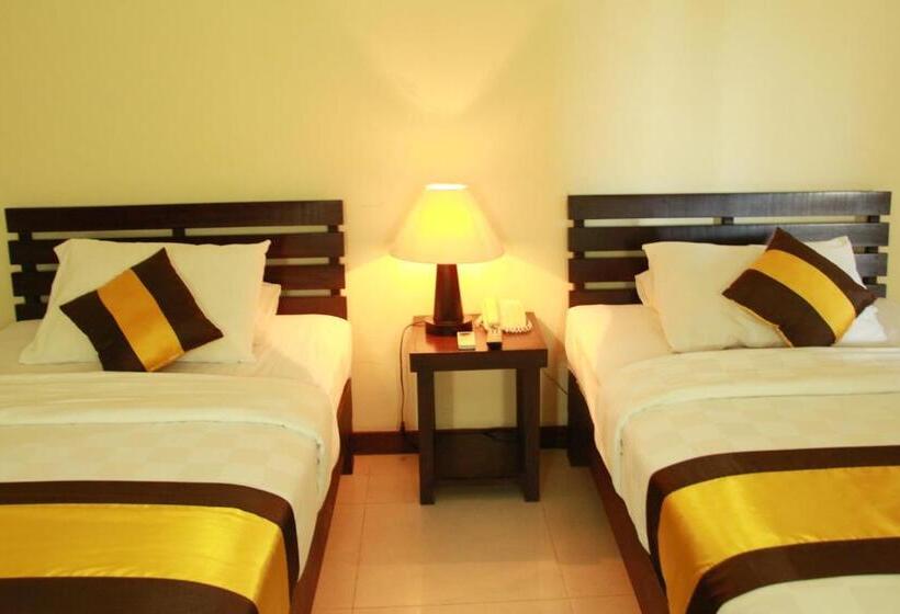 سوییت خانوادگی, Nirmala Hotel Jimbaran