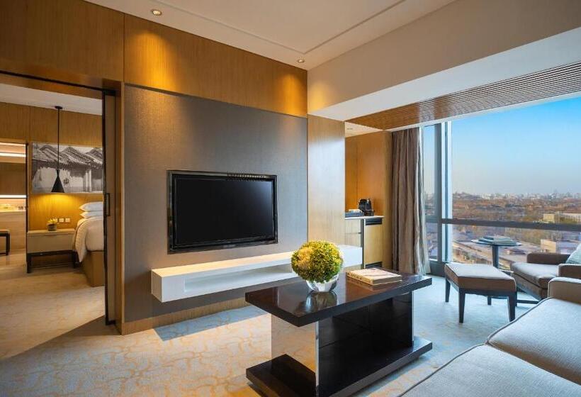 سوئیت کلاب, Renaissance Beijing Wangfujing