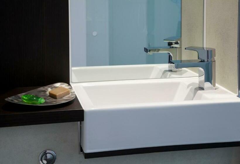 Номер Стандарт, The Z Hotel Liverpool