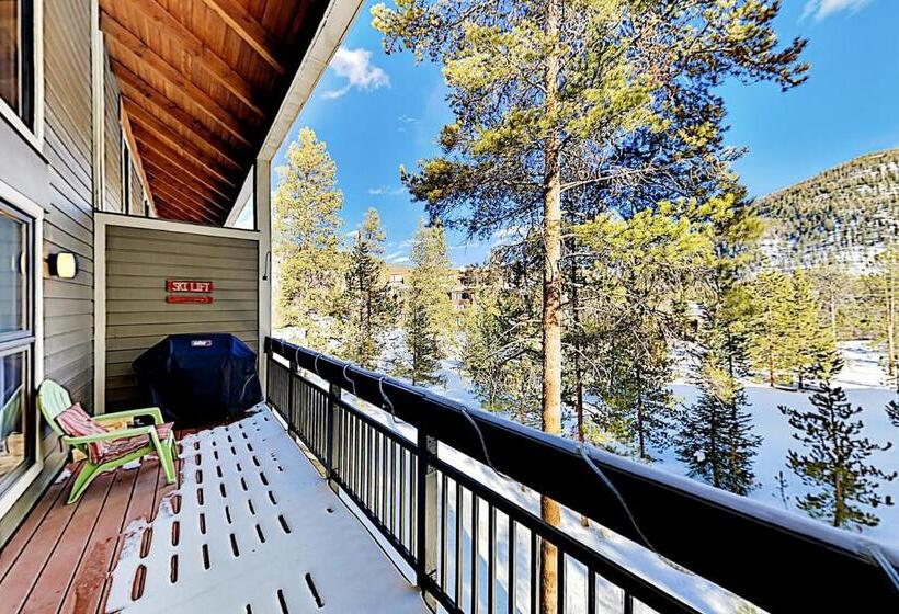 Дом 2 Спальни, The Pines Condo Unit 2044