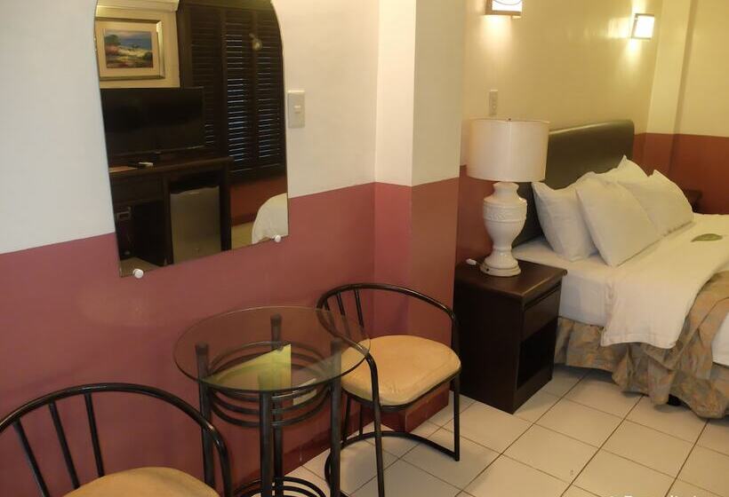 スイート, Dm Residente Hotel Inns & Villas