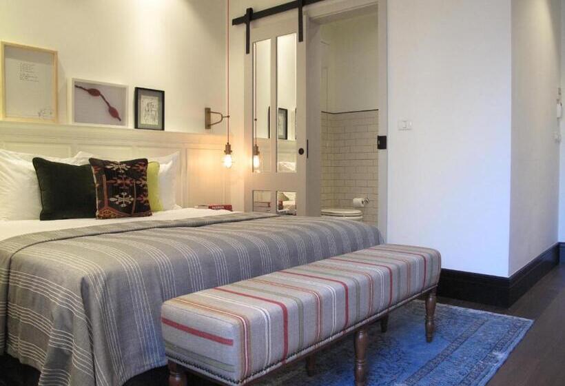 חדר סטנדרט נוף לים עם מרפסת, Market House  An Atlas Boutique