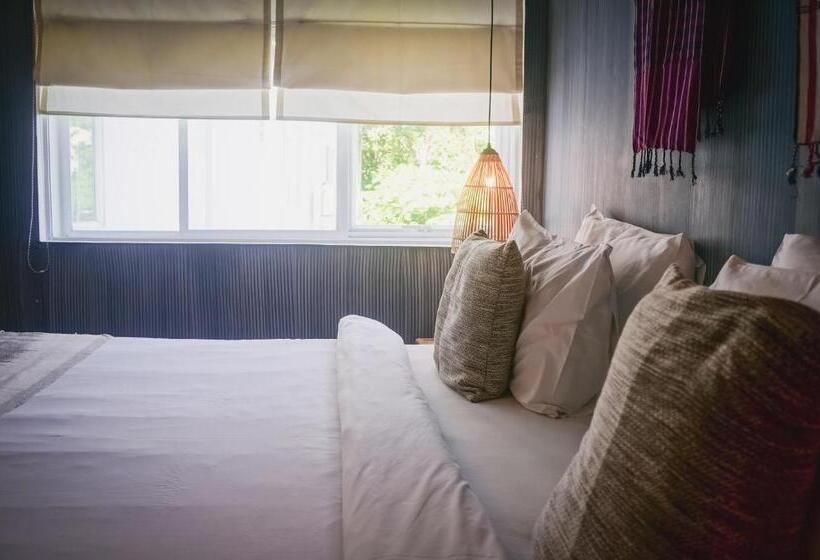 Номер Deluxe, Iroha Garden Hotel & Resort