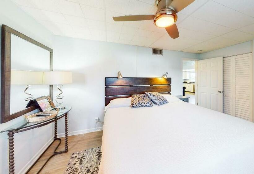 آپارتمان 2 خوابه, Malyn Resort Unit 124