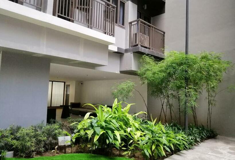 1 Bedroom Apartment with Balcony, S Residencestower 3   L&r Staycation