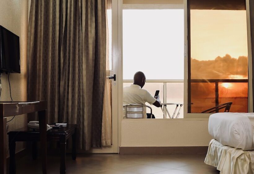 سوییت سوپریور با چشم‌انداز دریا, Landmark Mbezi Beach Resort