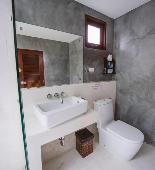 스탠다드 룸 가든 전망, Sairee Hut Resort Koh Tao