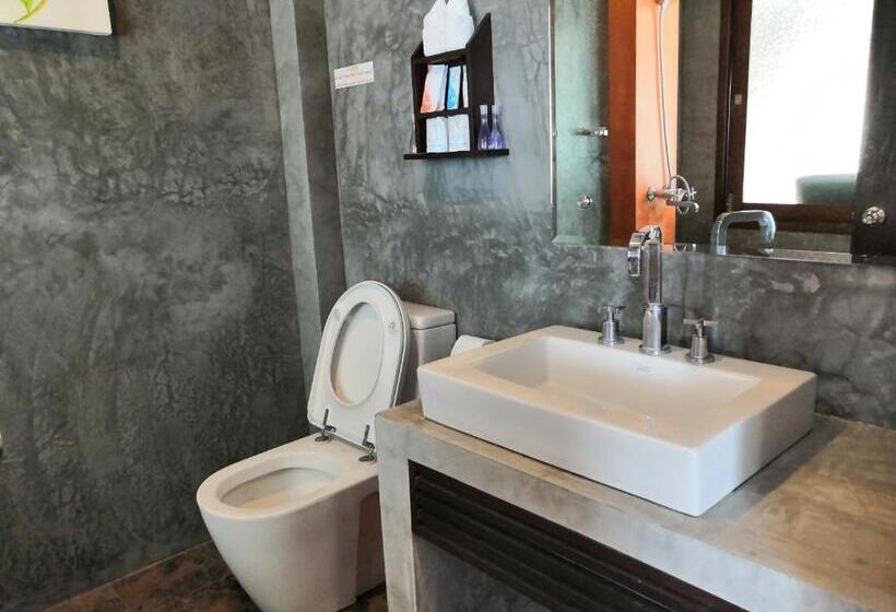 Номер Deluxe, Sairee Hut Resort Koh Tao
