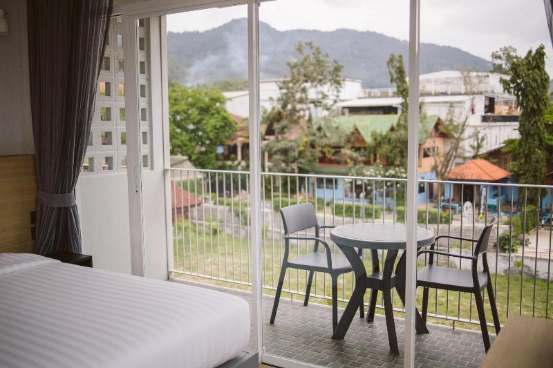 디럭스 룸 바다 전망, Sairee Hut Resort Koh Tao