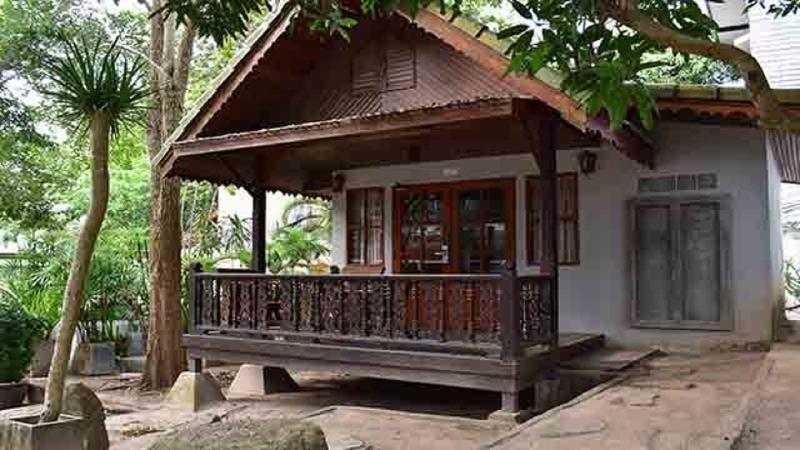 스탠다드 방갈로, Sairee Hut Resort Koh Tao