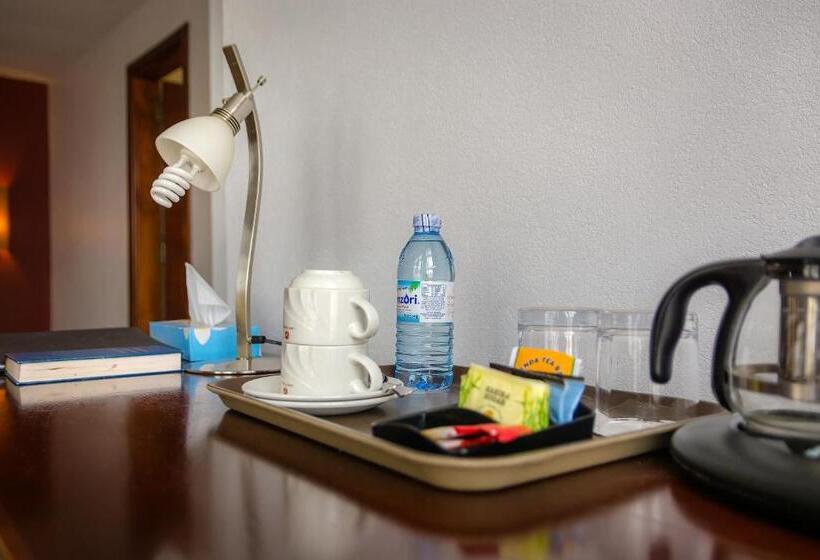 سوییت, Imperial Heights Hotel, Entebbe