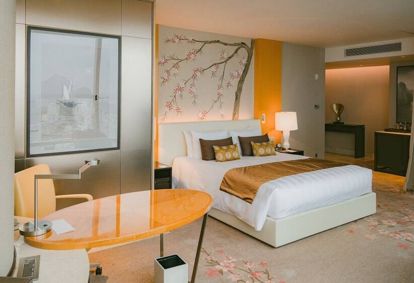 سوئیت جونیور با تخت بزرگ, Lotte Hotel Hanoi