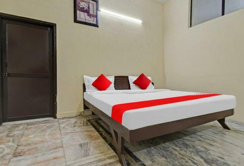 اتاق کلاسیک سه تخته, Flagship Hotel Raj Baag