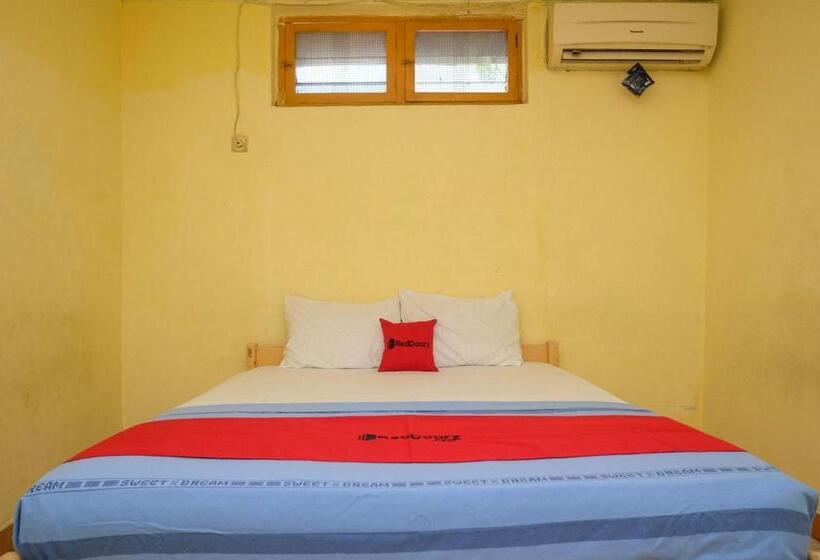 Номер Economy, Reddoorz Near Pelabuhan Nusantara Parepare