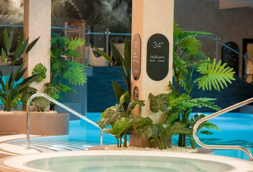 اتاق استاندارد چهارنفره با سرویس بهداشتی مشترک, Ring Sport Hostel