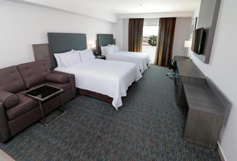 سوییت, Holiday Inn Express Hotel & Suites Hermosillo, An Ihg