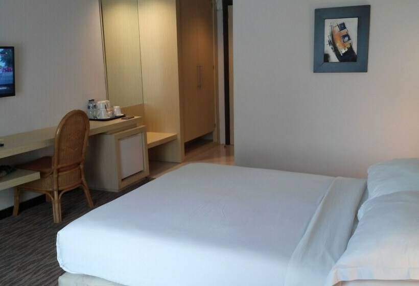 Номер Superior, Pangeran City